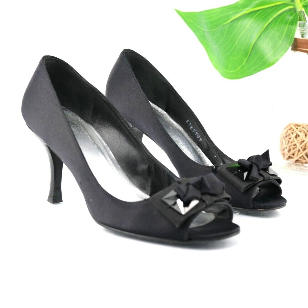 VTG StJohn Womens Pump Size 7 Black Satin Peep Toe High Heel Ribbon Bow Elegant